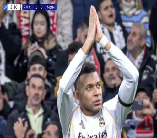 熊童火锅池,撒尿事件引,发众怒,Bet188,Sports,金宝博188bet体育,体育直播,体育赛事,APP下载,官方网地址