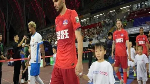 孔塞桑情绪低落：对当前结果不满，直面米兰德比考验将至