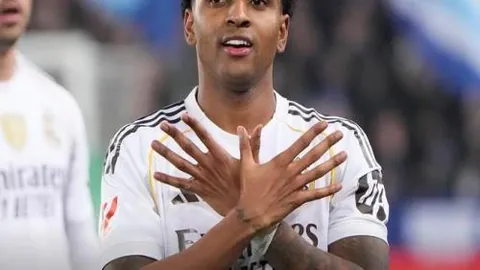 【夏洛特黄蜂主场激情对决！新奥尔良鹈鹕不容错过精彩篮球盛宴】